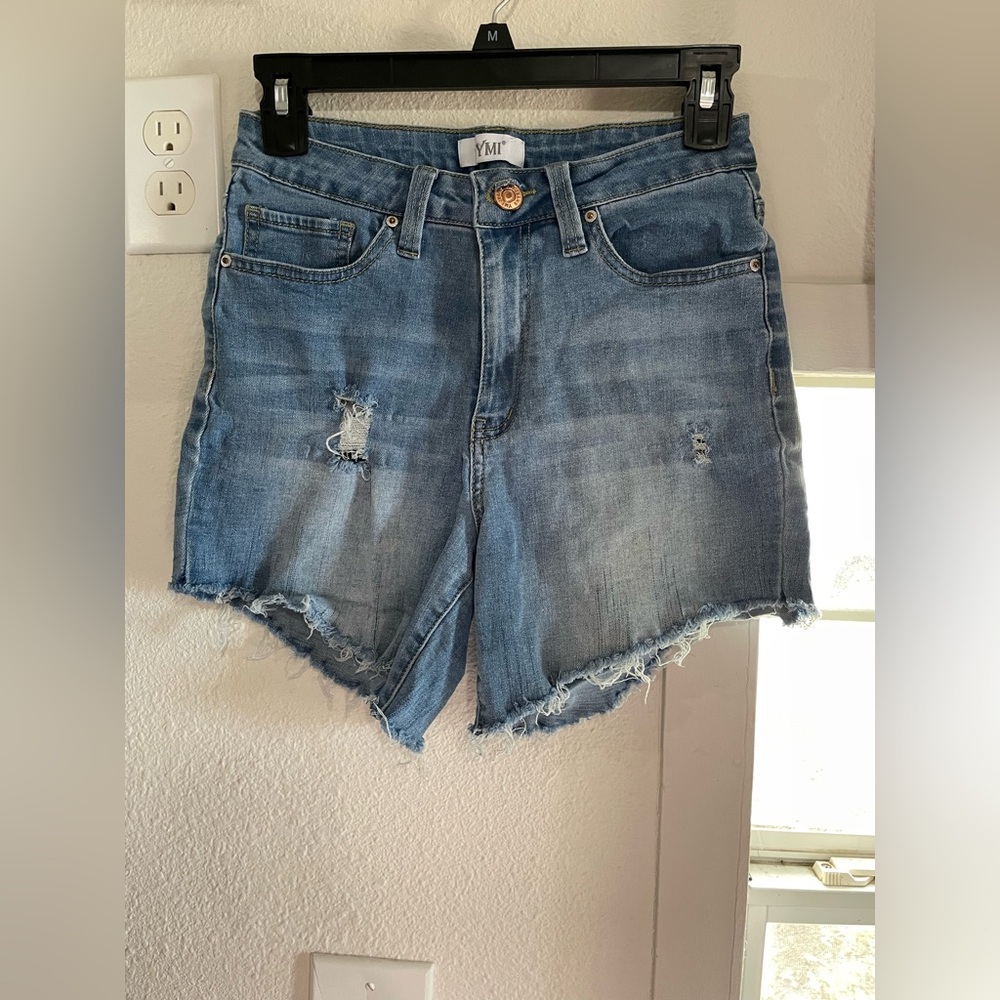 YMI Distressed Blue Jean Shorts Size 7/28 Summer |Beach Casual Comfortable